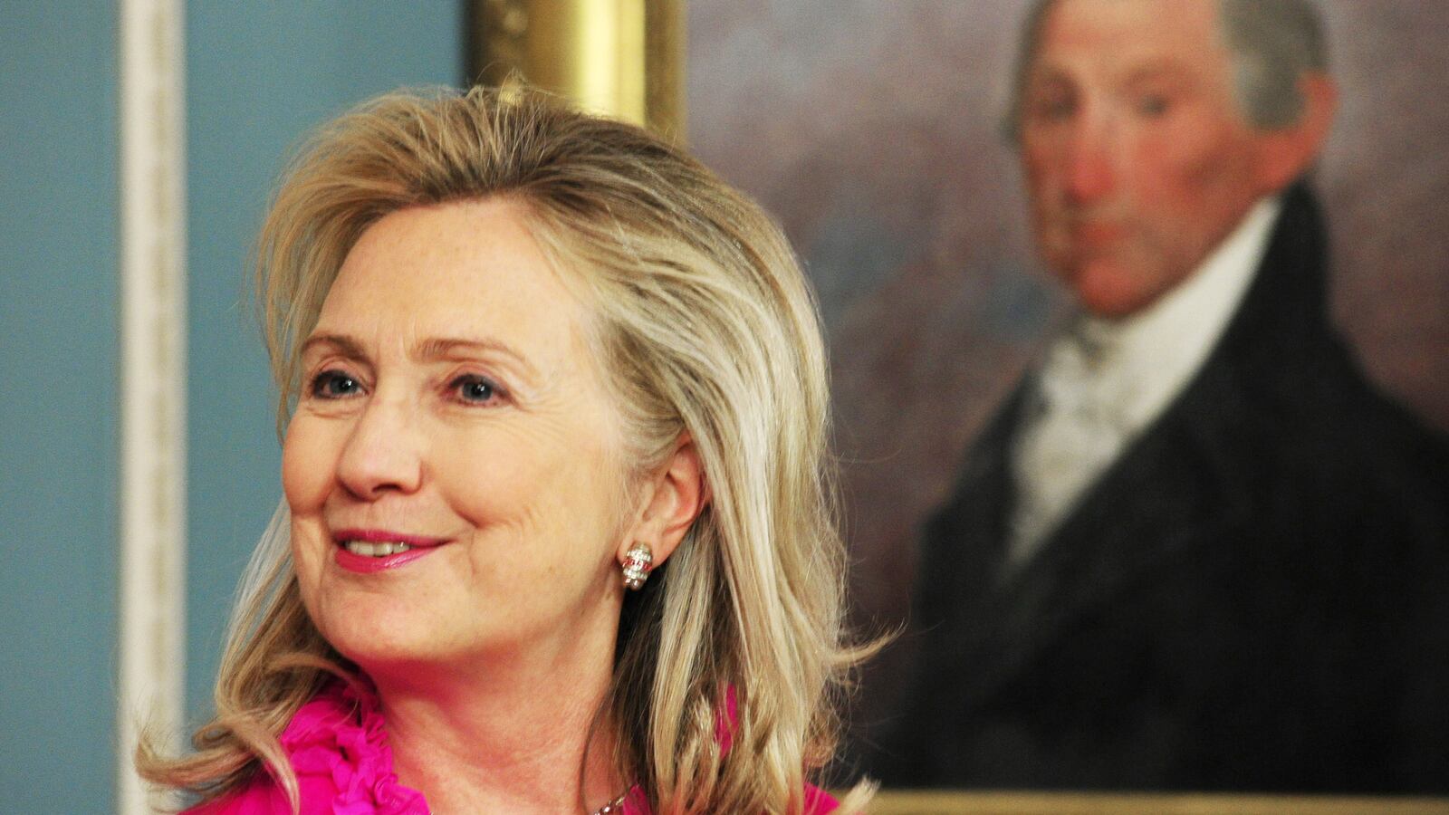 articles/2014/03/16/250-hillary-troops-hit-iowa/140316-jacobs-clinton-tease_npxrdw