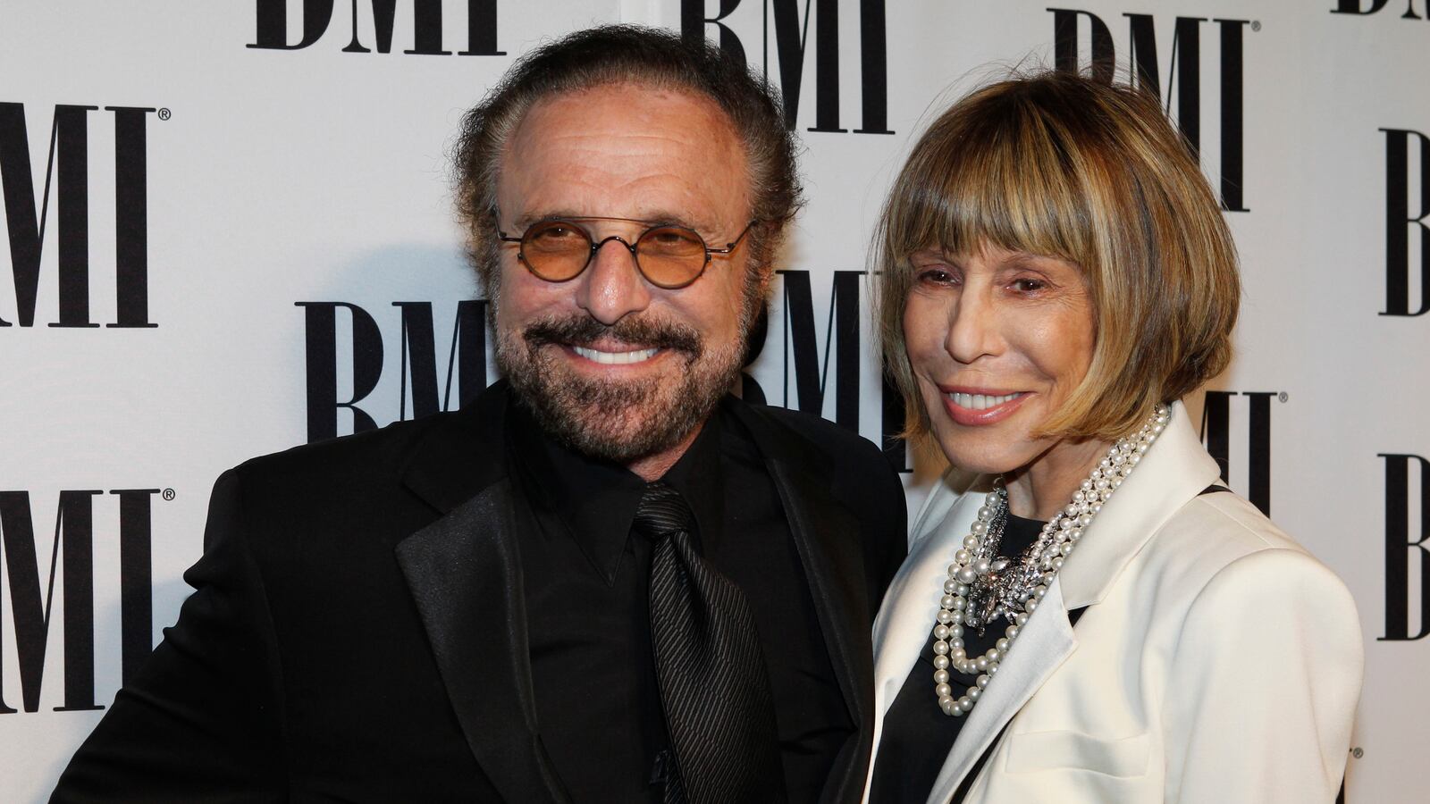 Songwriters Barry Mann and Cynthia Weil pose at the BMI's 60th annual Pop Music Awards in Beverly Hills, California May 15, 2012.