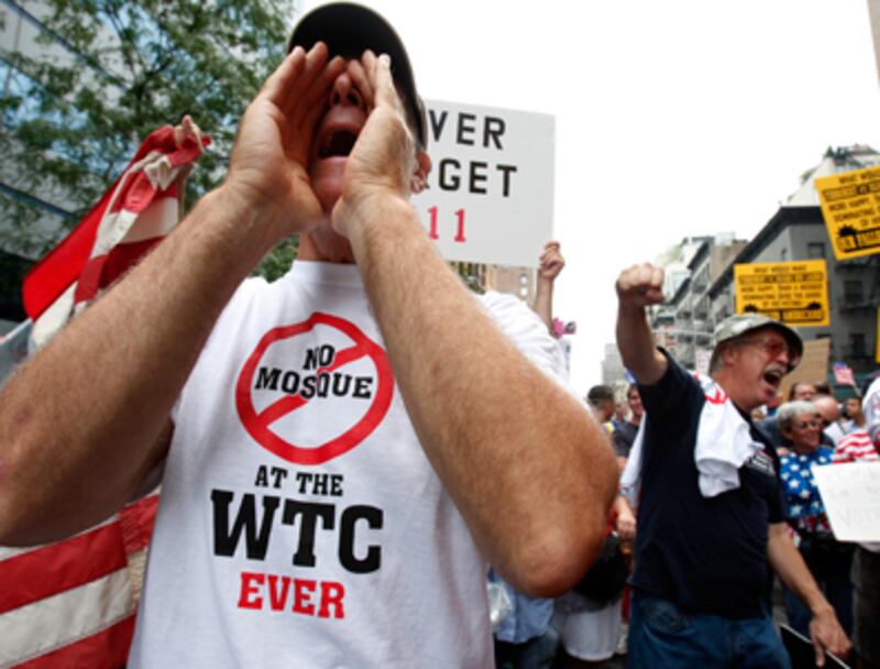 articles/2010/09/10/911-anniversary-anti-muslim-feelings-on-the-rise/malcomson-anti-muslim_125803_cbu98q