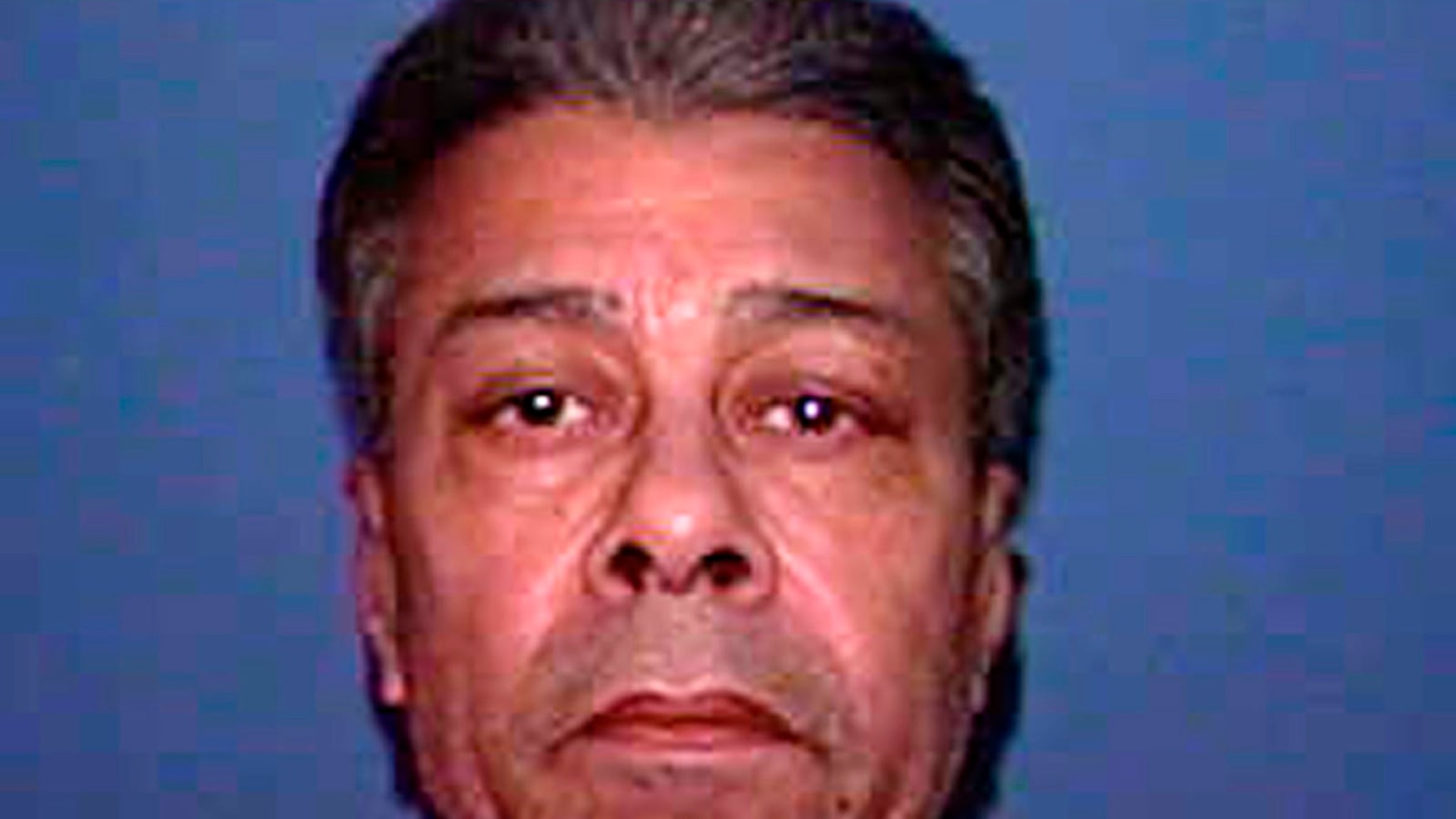 cheats/2014/05/29/botched-execution-photos-revealed/140530-angel-diaz-cheat_gwaitq