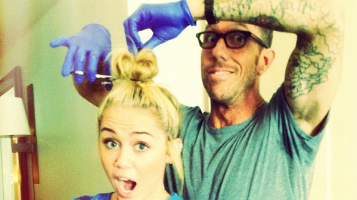 articles/2012/08/13/miley-cyrus-new-punk-haircut/miley-bun_k4rapj