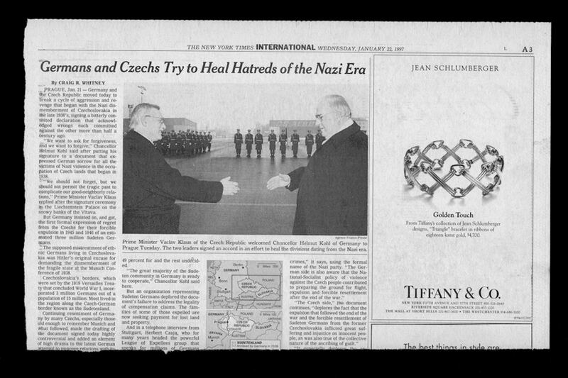 galleries/2011/07/26/a3-our-lives-in-the-new-york-times-by-ross-bleckner/ross-bleckner19_chw5up