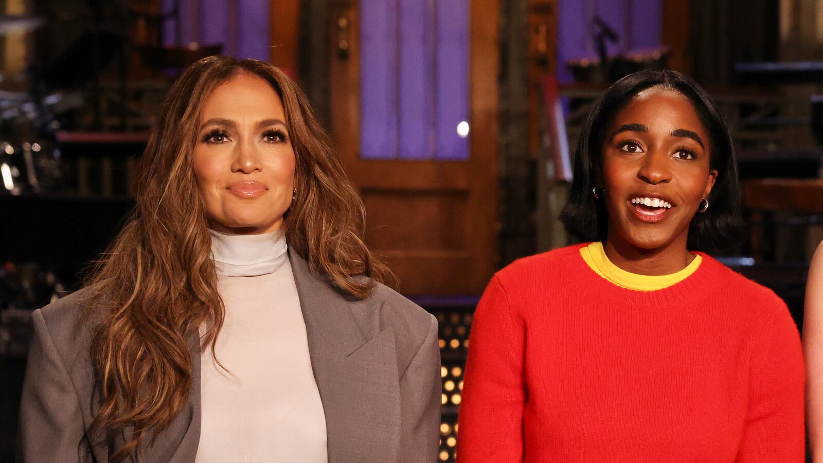 Jennifer Lopez, host Ayo Edebiri