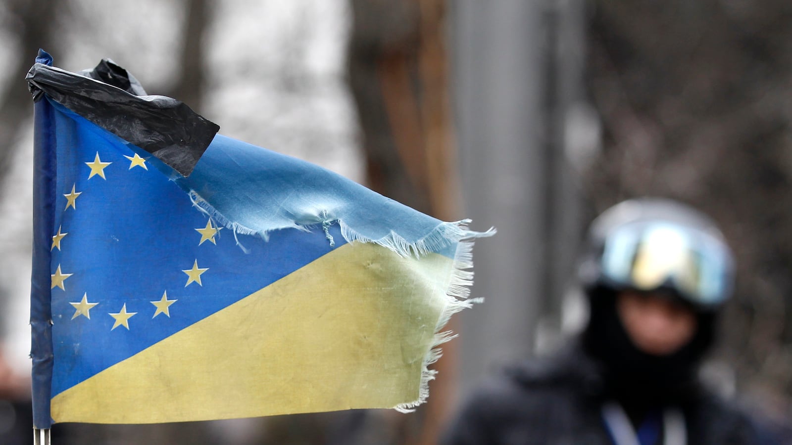 articles/2014/03/24/europe-stunned-by-reckless-russia-mistrusts-feckless-ukrainian-leaders/140323-kirchick-eu-tease_mrcakb