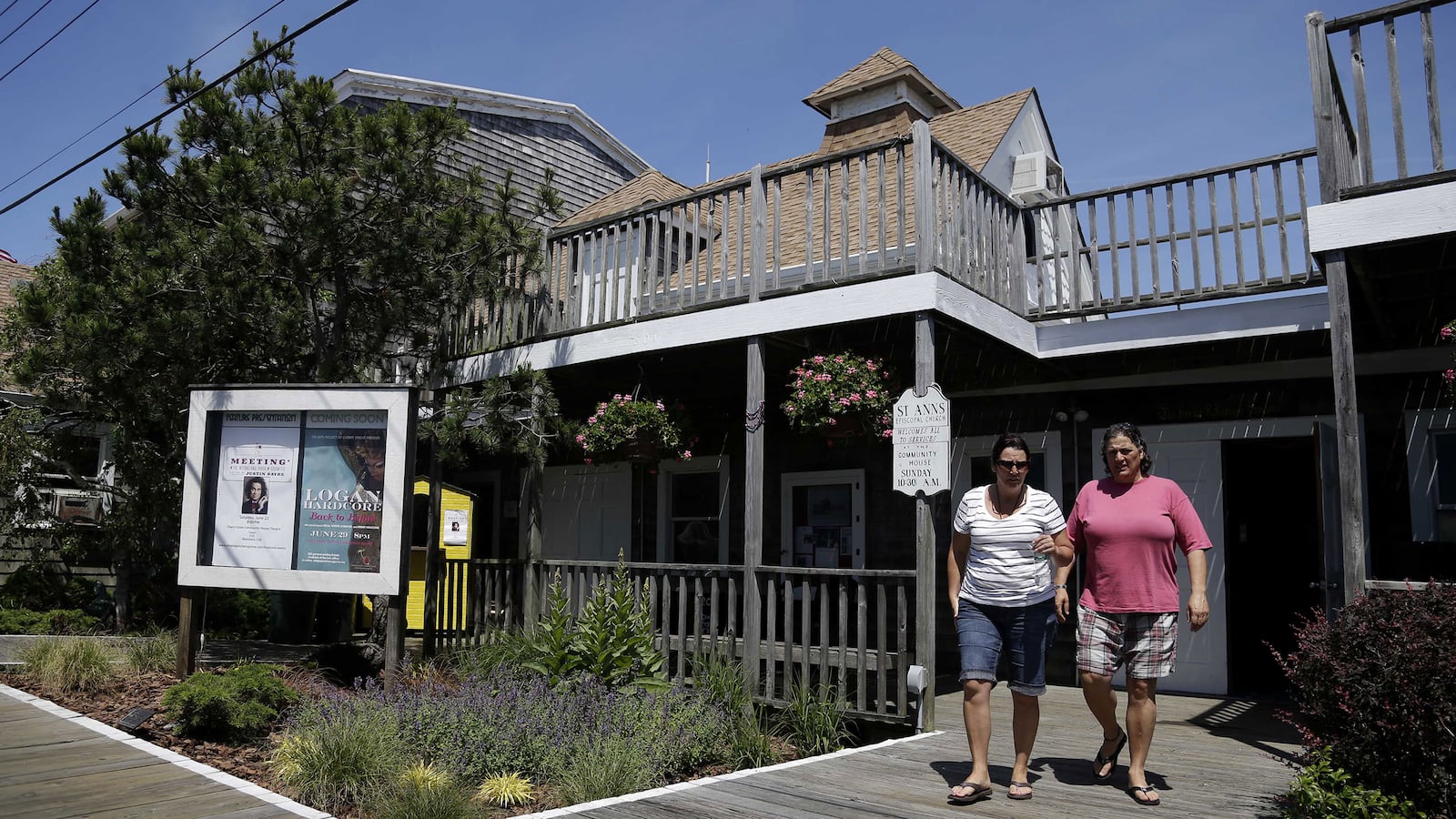 170702-Shafaieh-cherry-grove-theater-hero_ptfd6w