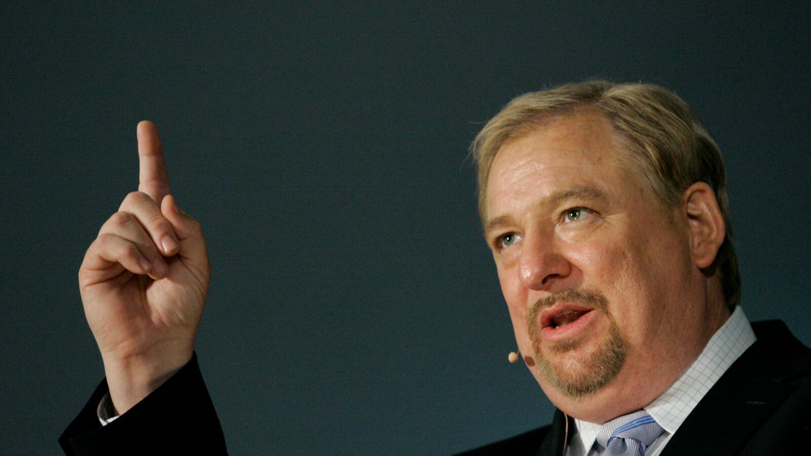 cheats/2013/04/12/warren-son-used-unregistered-gun/130412-warren-unregisted-gun-son-cheat_dr38hf