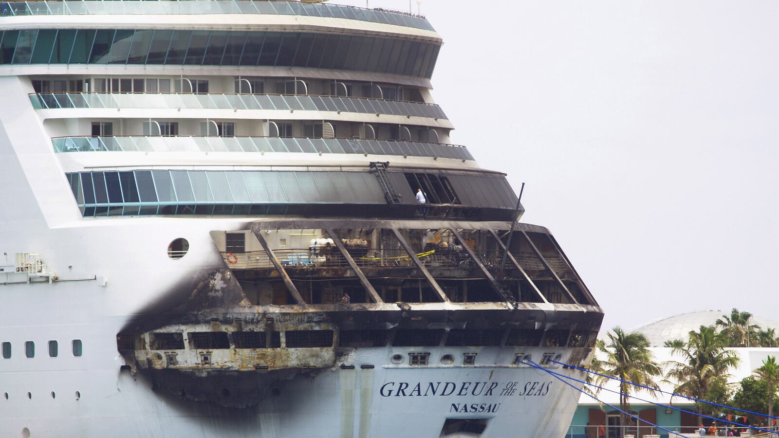 cheats/2013/05/28/cruise-passengers-head-back-to-u-s-after-fire/130528-cruise-ship-cheat_hep5by