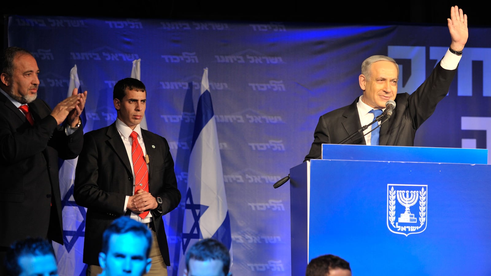 articles/2013/01/23/as-netanyahu-weakens-obama-grows-stronger/130123-beinart-israel-election-embed_zmdcjn