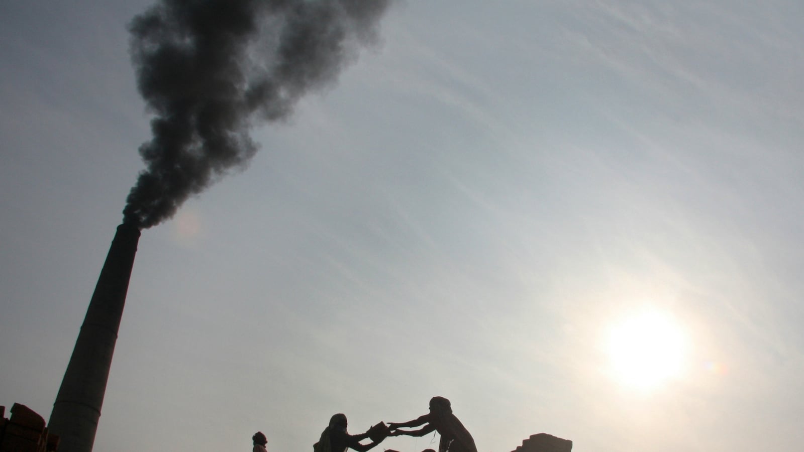 cheats/2016/10/02/india-approves-paris-climate-deal/161002-india-paris-climate-cheat_qhdp3g