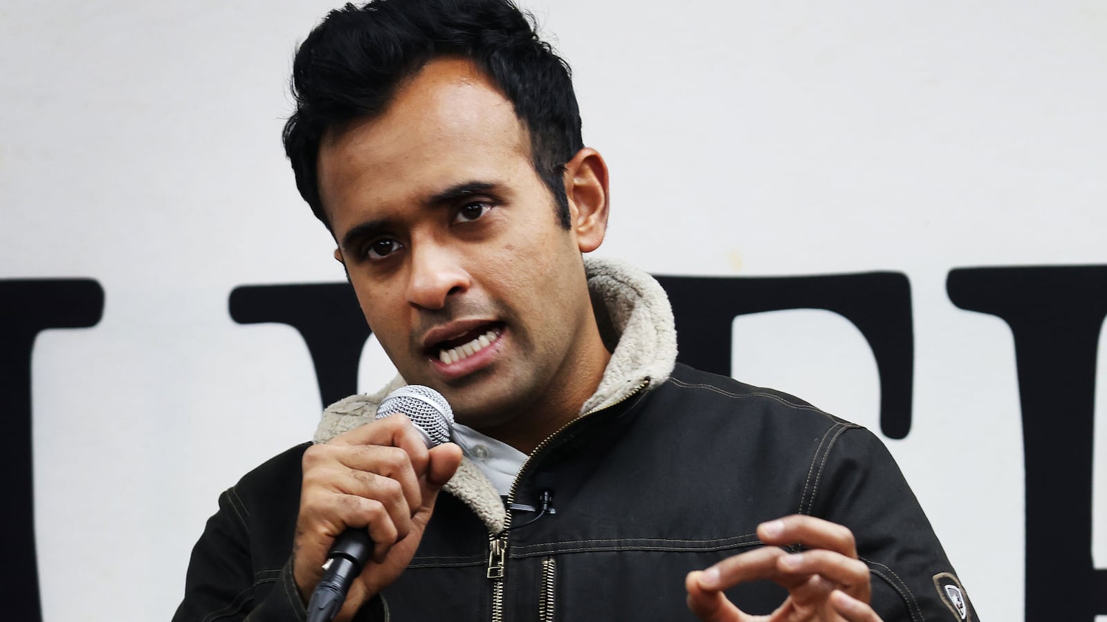 A photograph of Vivek Ramaswamay.