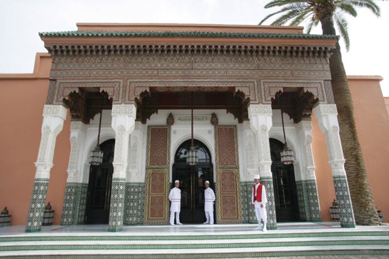 galleries/2009/11/28/la-mamounia-hotel-re-opens/morocco-mamounia-hotel---entrance_qmswvr