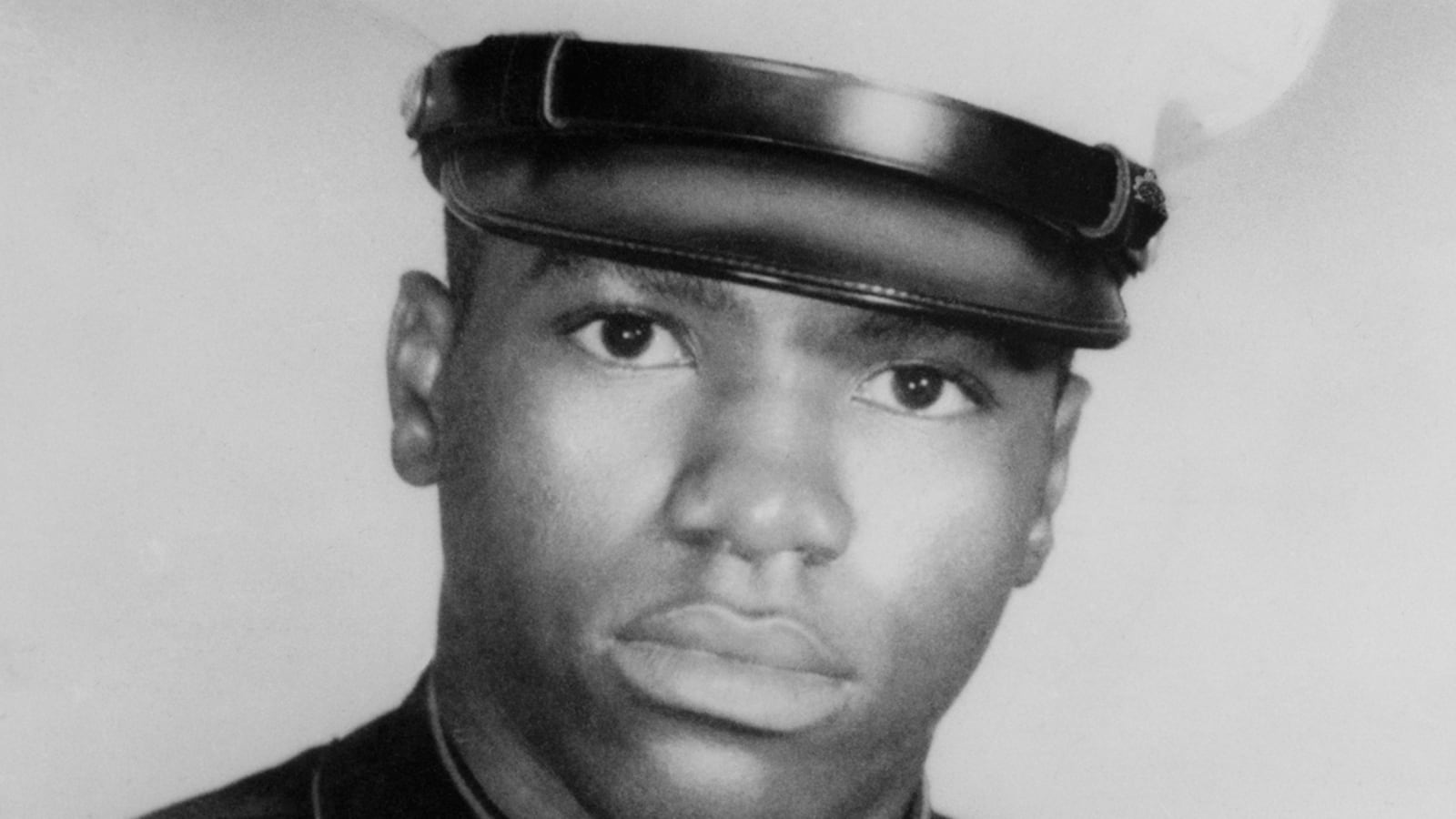 articles/2012/05/28/on-memorial-day-remembering-15-year-old-marine-pfc-dan-bullock/dan-bullock-vietnam-daly-teaser_afbgtx