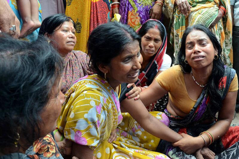galleries/2015/05/12/second-major-quake-strikes-nepal-photos/150512-nepal-quake-08_gfyexy