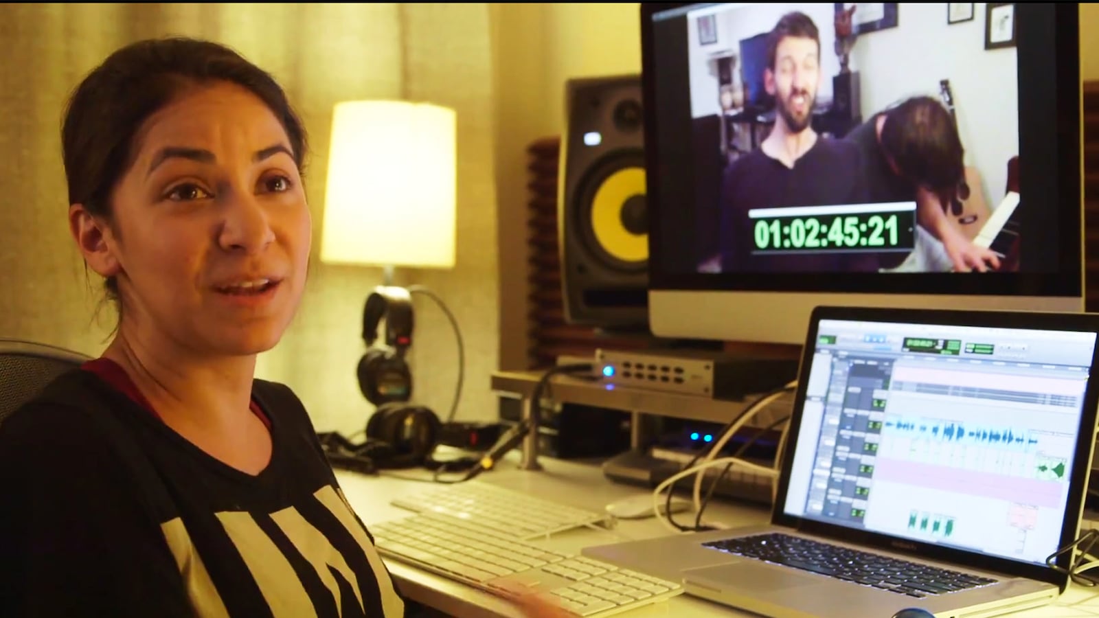 articles/2014/07/10/viral-video-of-the-day-29-perfect-impressions-were-faked/140710-viralvid-liar-tease_j1odje