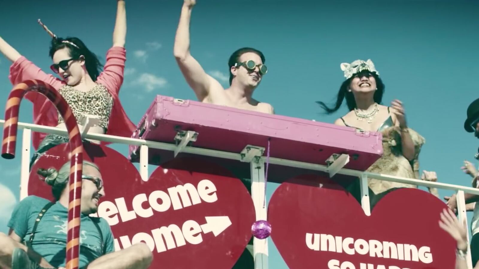 articles/2015/09/13/burning-man-seeks-to-kill-parody/20150913-burningparody-joiner_bb1jqu