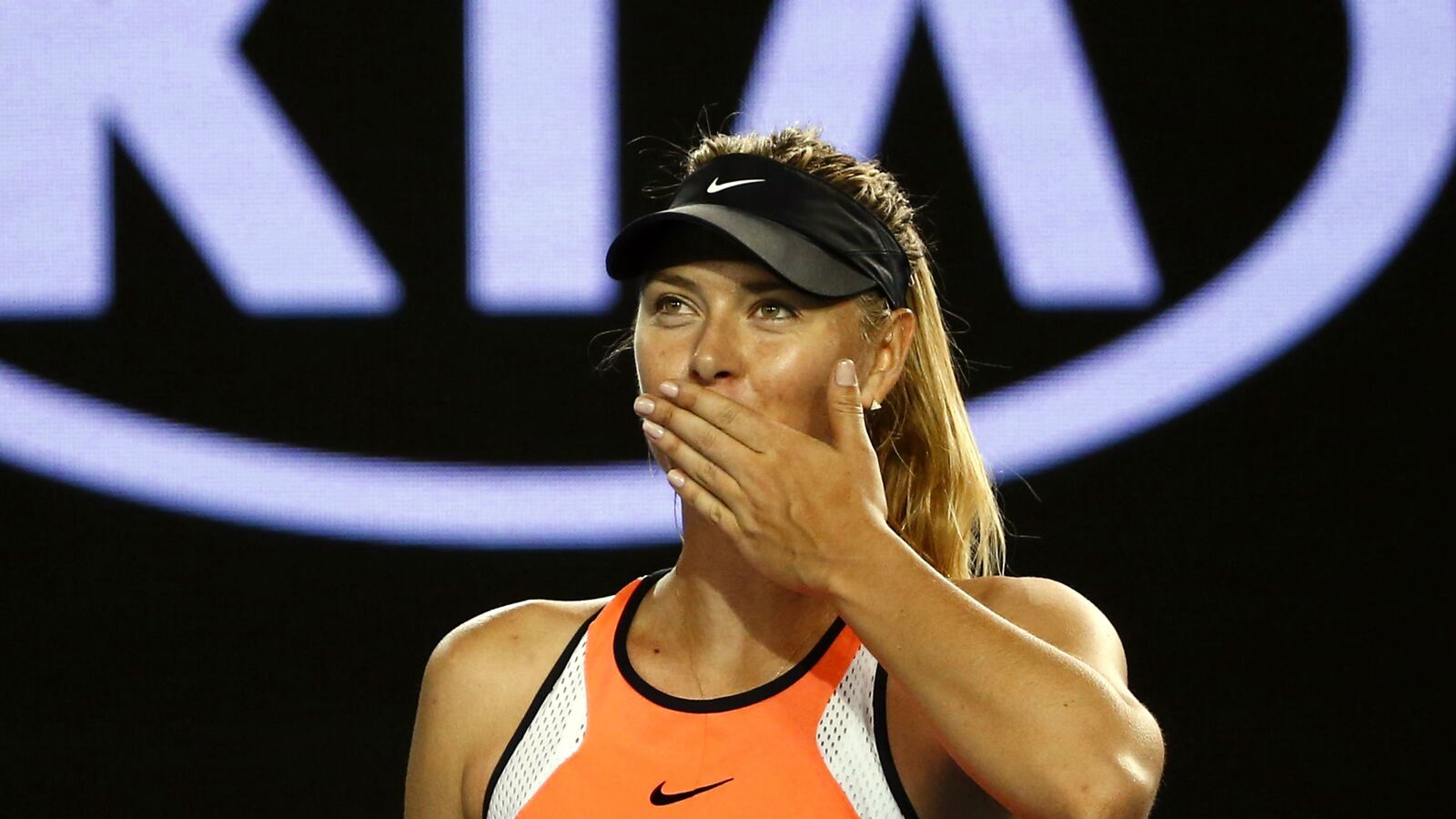 cheats/2016/03/07/nike-suspends-ties-with-maria-sharapova/160307-nike-suspends-sharapova-sponsorship-cheat_wvaetr