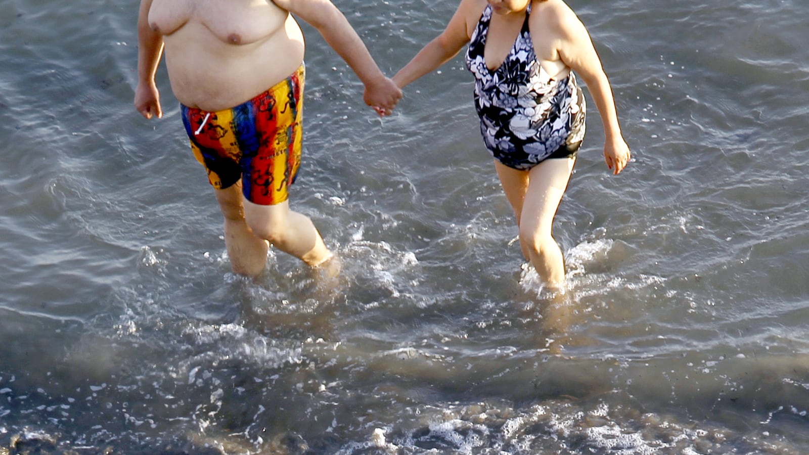 articles/2013/06/07/weighty-matters-the-rise-of-obesity-in-american-fiction/130606-stodola-obesity-books-tease_kwc0w6