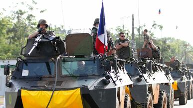 cheats/2011/04/09/france-launches-rockets-at-gbagborsquos-palace/ivory-coast-france_nmfdiv