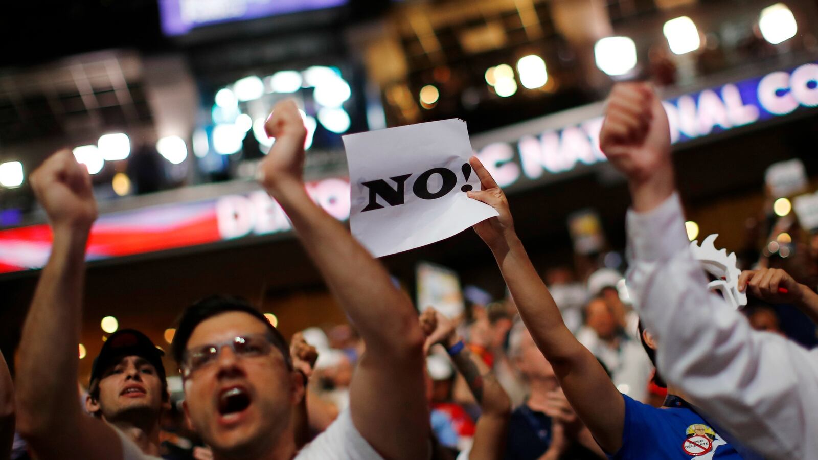 cheats/2016/07/25/dnc-kicks-off-with-protests/160725-dnc-protest-arrests-cheat_afbngx