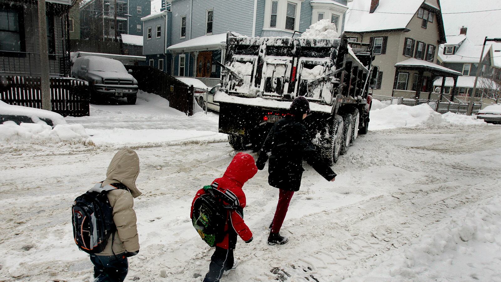 cheats/2013/02/07/boston-closes-schools-friday/130207-boston-school-close-cheat_uj8gfx