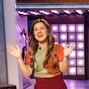 THE KELLY CLARKSON SHOW -- Episode A5079 -- Pictured: Kelly Clarkson -- (Photo by: Weiss Eubanks/NBCUniversal via Getty Images)