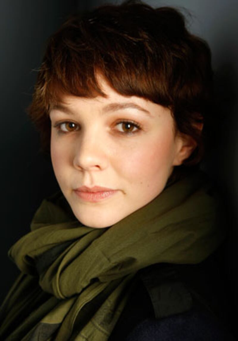 galleries/2009/09/05/fall-s-hot-new-class/fall-class---carey-mulligan_k0ultk