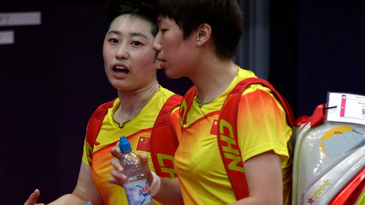 cheats/2012/08/02/chinese-badminton-coach-apologizes/china-badminton-chief-cheat_y3zxyn