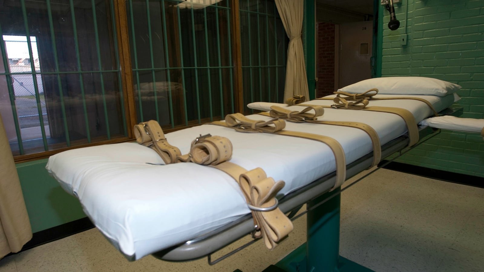 180201-dallas-execution-daughters-murdered-cheat_hkmwkd