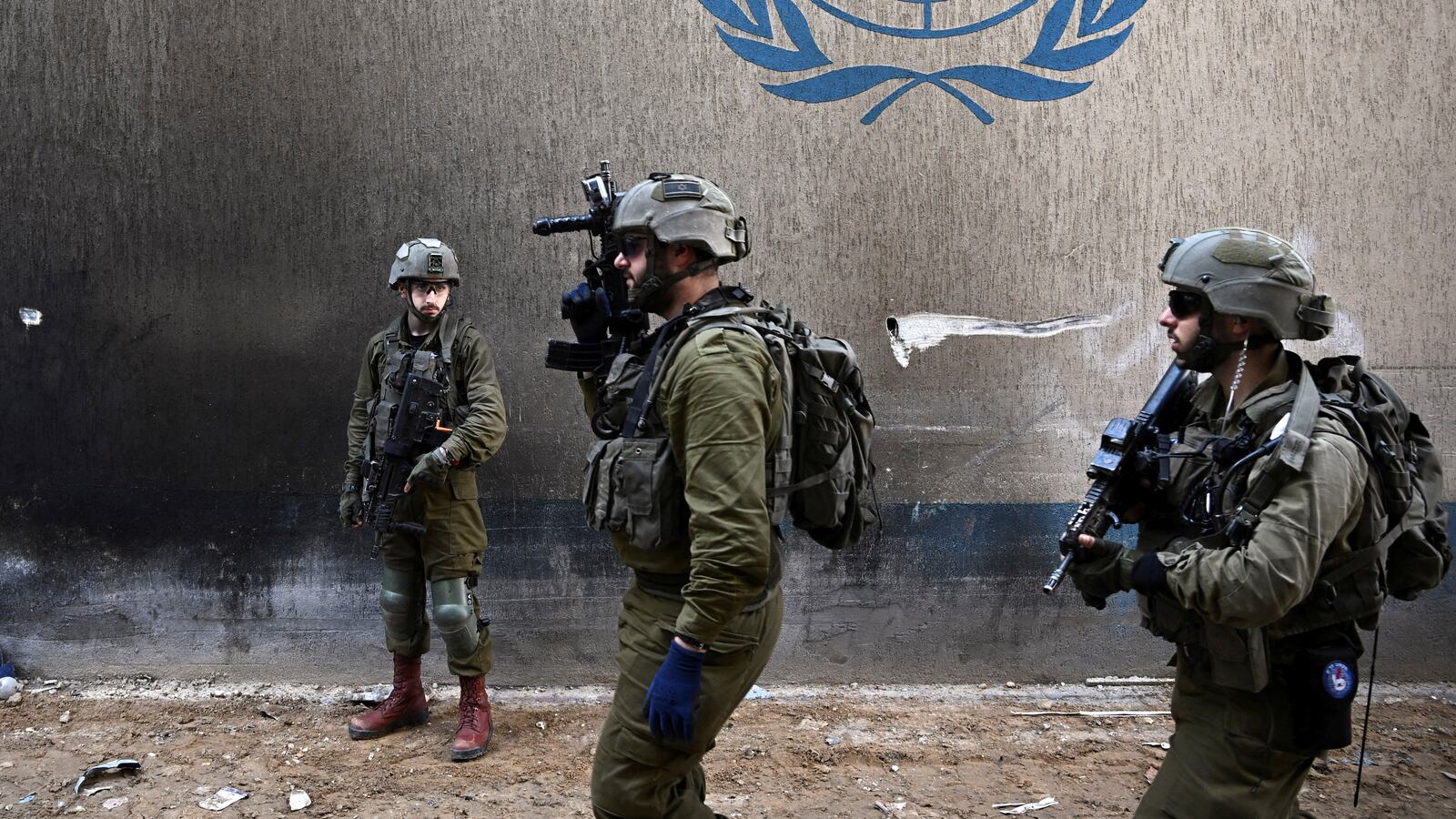 Israeli forces in Gaza raided the Nasser Hosptial in Khan Younis.