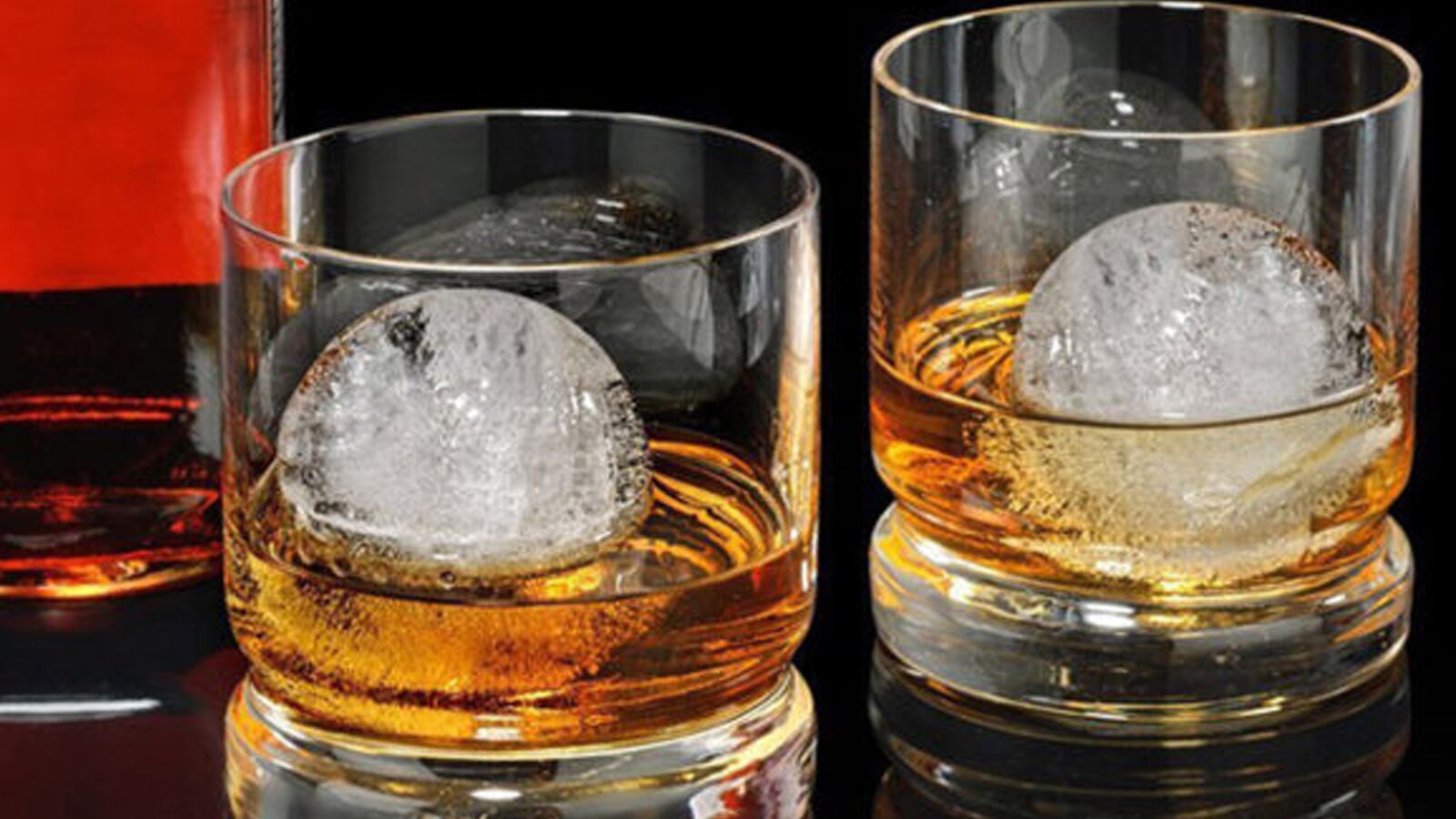 20171001_whiskey_ball_hero_image_fgm1er
