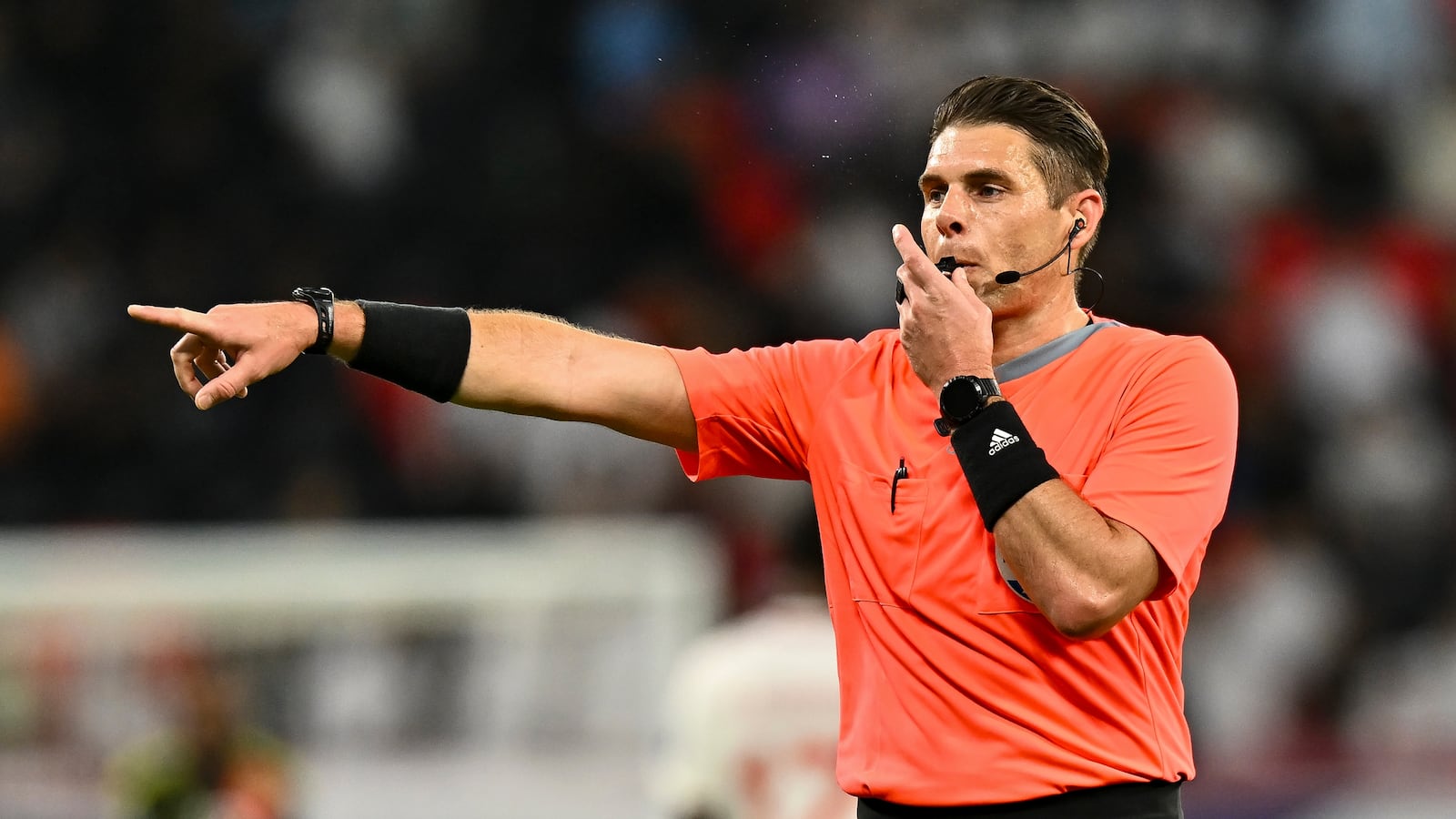 Australian referee Shaun Evans gestures during the qualification 3rd round for the FIFA World Cup 2026 group A match between Qatar and United Arab Emirates at Ahmad Bin Ali Stadium in Al Rayyan, Qatar, on September 5, 2024. (Photo by Noushad Thekkayil/NurPhoto via Getty Images)