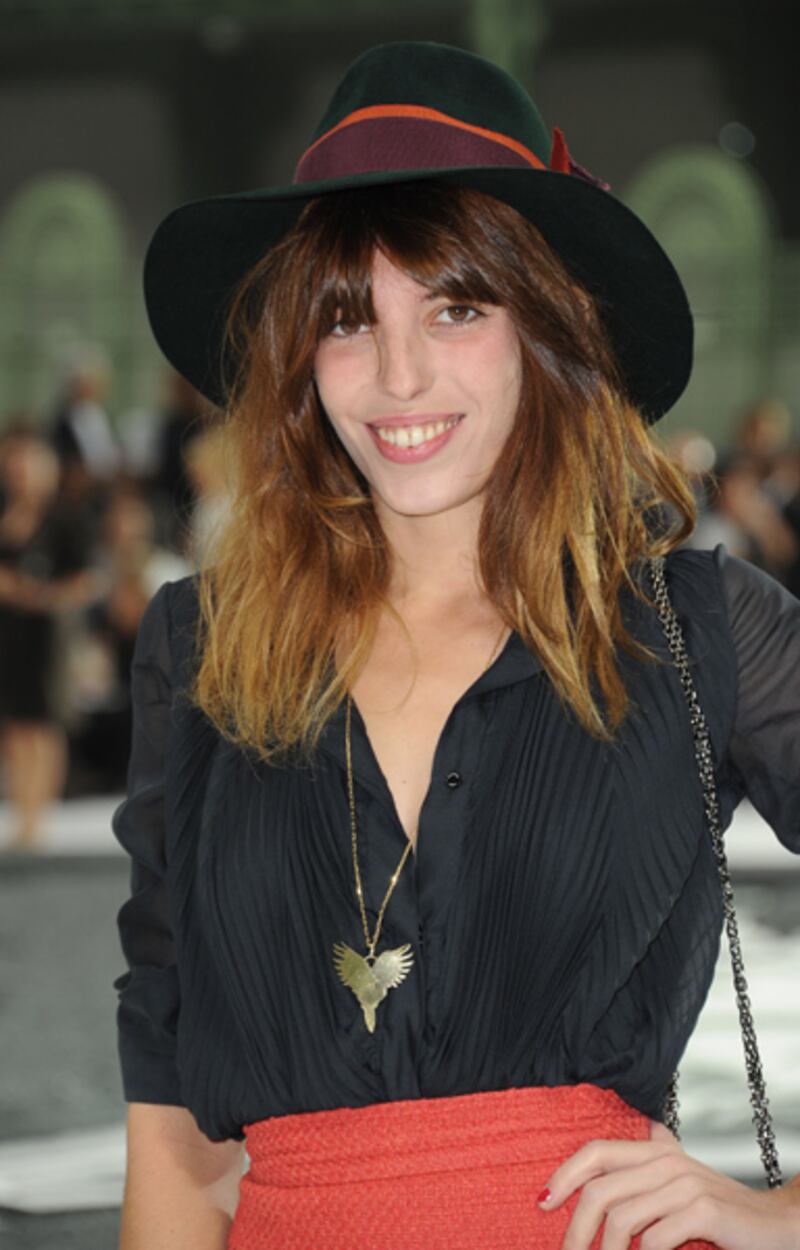 galleries/2011/08/15/patrick-schwarzenegger-and-more-celebrity-kids-who-model/celebrity-kid-models-lou-doillon_zahnjs