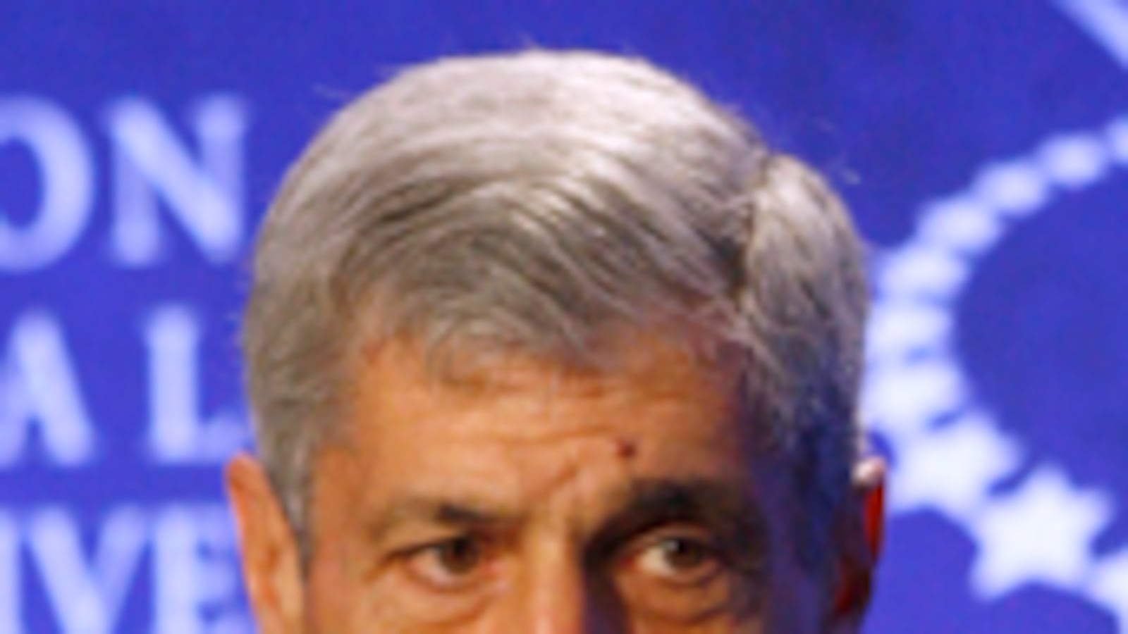 articles/2008/11/29/bob-rubinrsquos-house-of-cards/madrick-bob-rubin_6144_pxdjsa