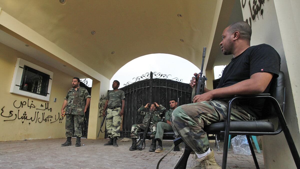 articles/2012/11/01/new-details-on-benghazi/libya-consulate-attack-security-details-lake-tease_sw7x6g