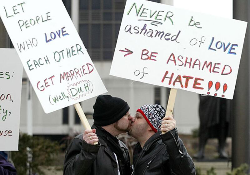 galleries/2010/07/19/gayest-cities/gay-cities---columbus_fdddk7