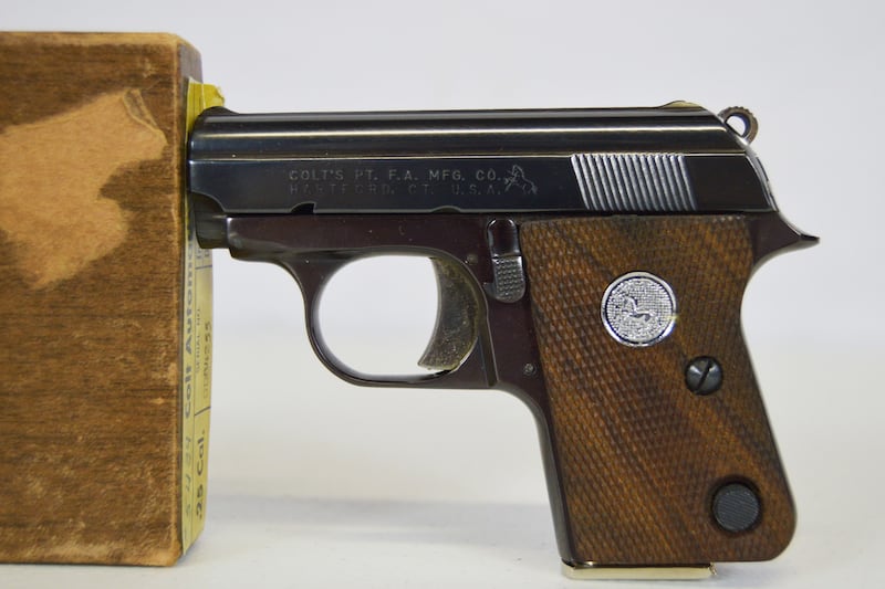 articles/2015/04/10/buy-buy-buy-at-the-big-grateful-dead-auction/150409-joiner-grateful2-embed_umyjp4