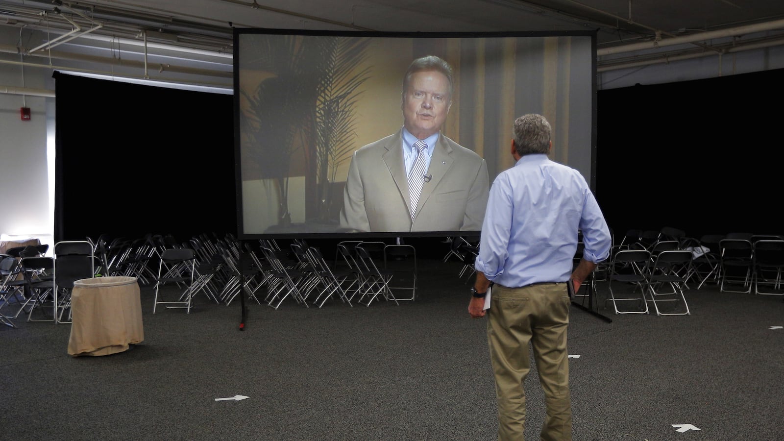 cheats/2015/10/13/jim-webb-tweets-parody-support-article/151013-webb-cheat_dq6fjy