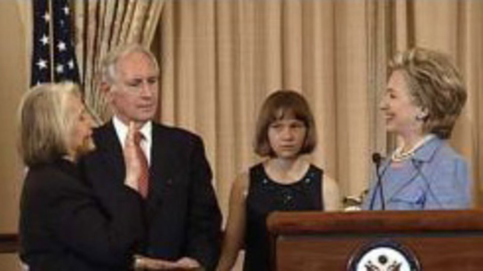 articles/2009/06/14/what-hillary-can-teach-sarah-palin/brown-clinton-palin-verveer_zjpixa