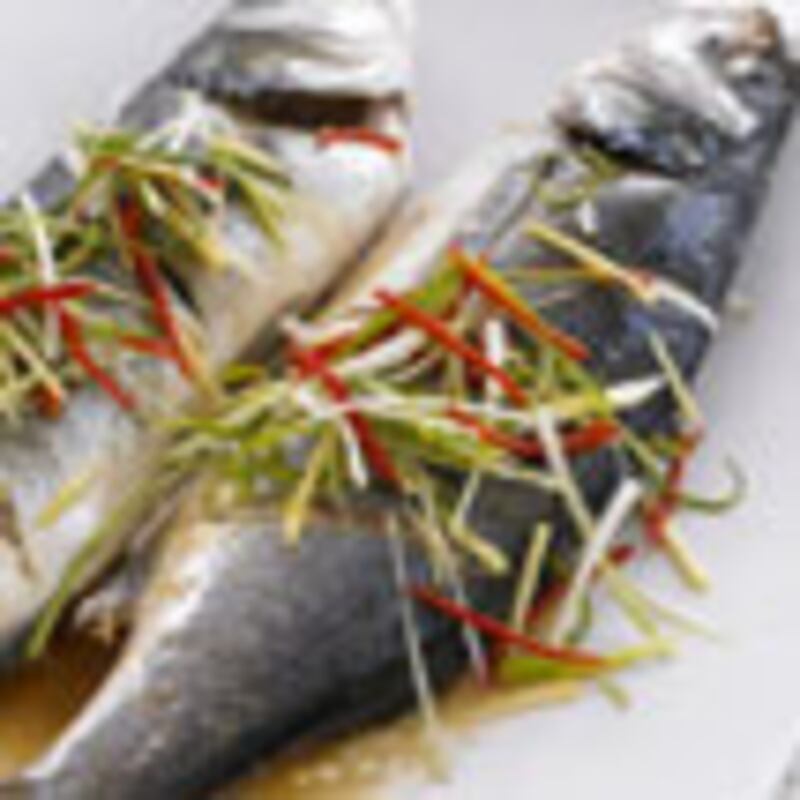 articles/2010/02/09/what-to-eat-chinese-new-year-feast/what-to-eat---bass_v8w1b6