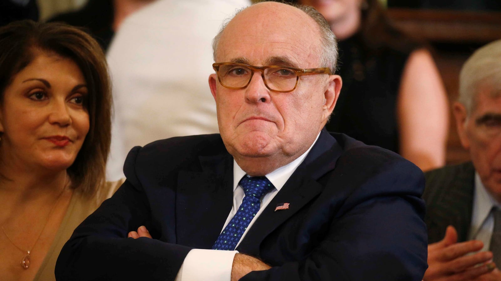 180812-giuliani-mueller-probe-cheat_usxexp