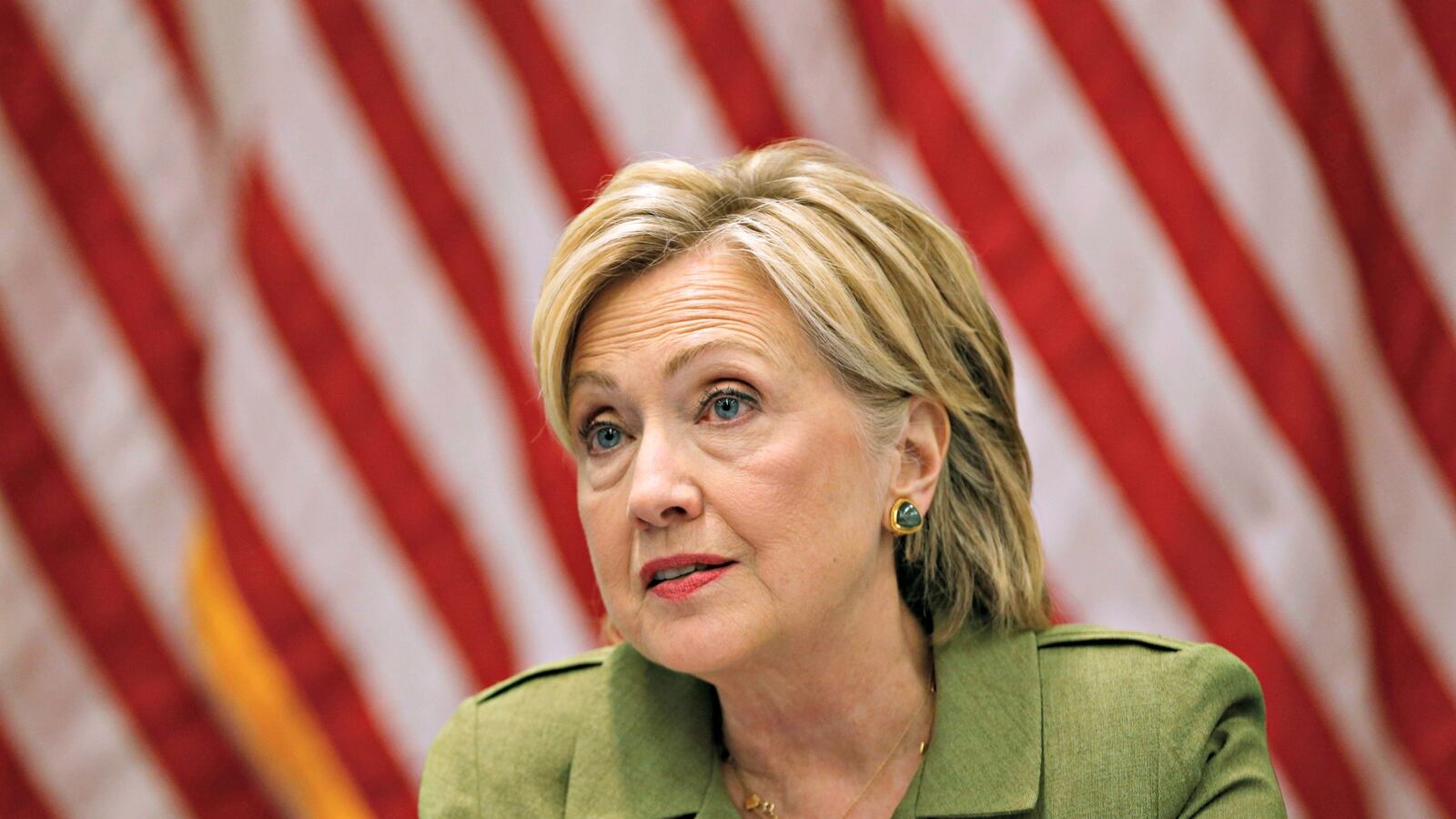 cheats/2016/08/23/most-who-met-hillary-at-state-donated-to-clinton-foundation/160823-hillary-clinton-cheat_uoipdb