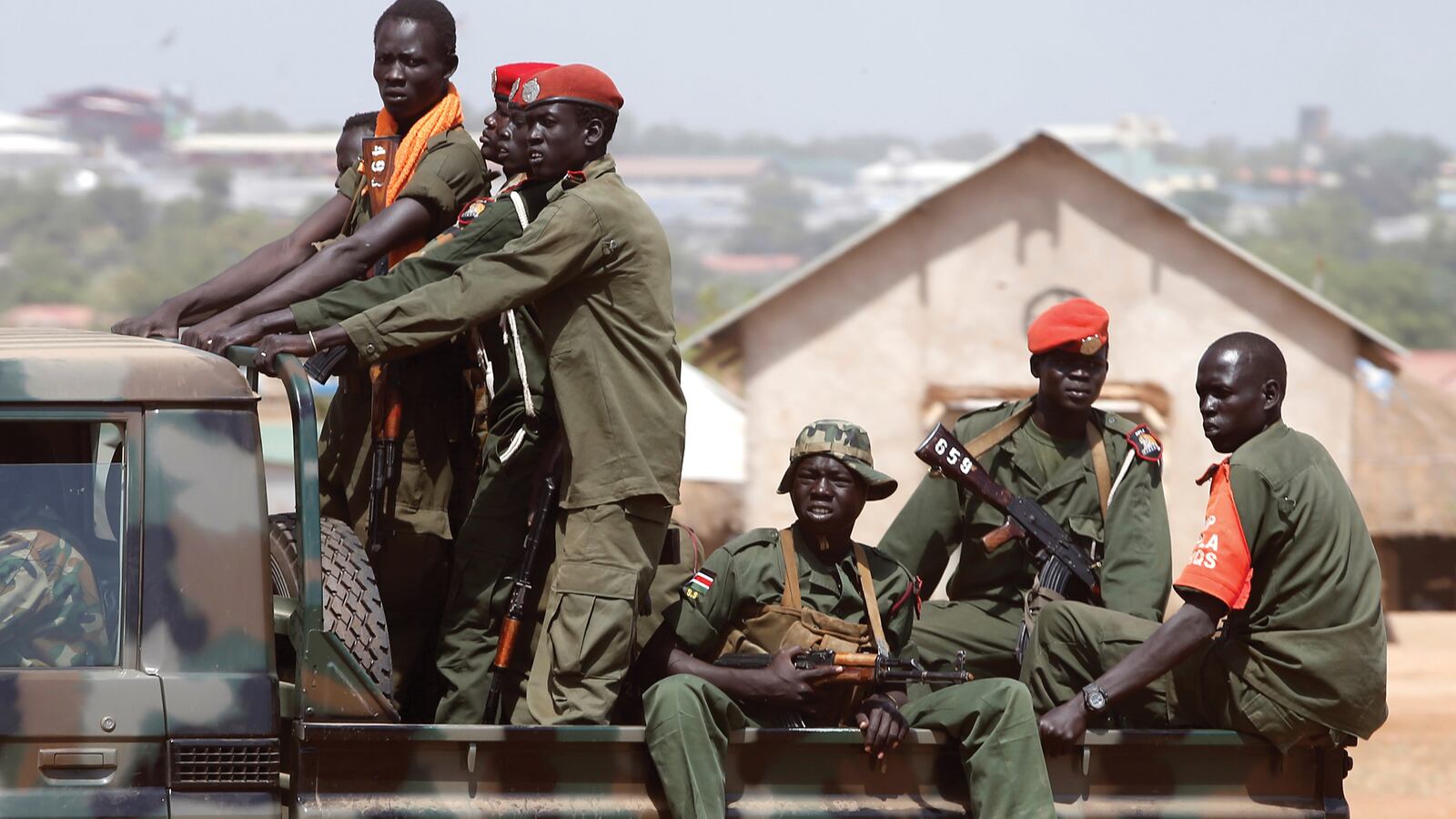 cheats/2013/12/22/obama-warns-south-sudan/131222-south-sudan-cheat_jki6tl