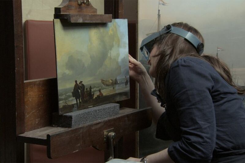 articles/2014/11/08/inside-the-secret-world-of-london-s-national-gallery/141107-teeman-frederick-wiseman-embed01_jq4sq7