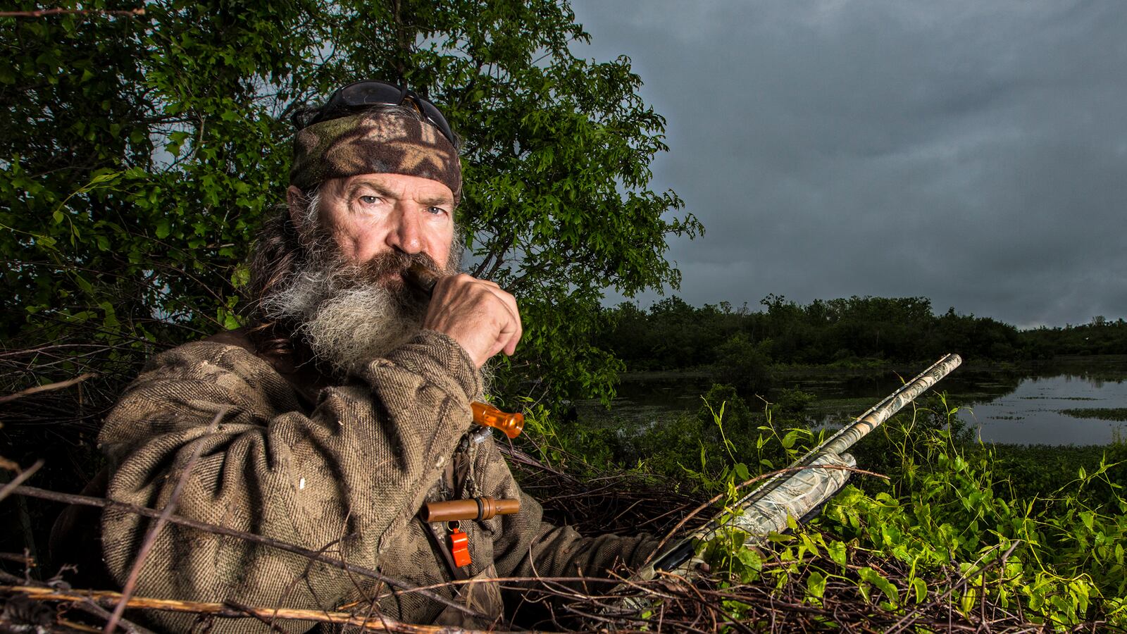 articles/2013/12/21/duck-reality-tv-returns-us-to-the-dark-age-of-tribal-warfare/131220-poulos-dynasty_ks03li