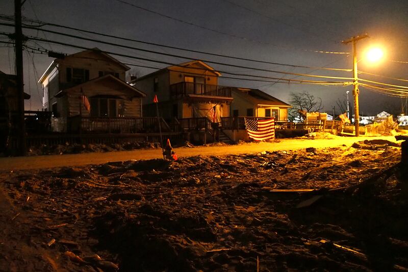 articles/2012/11/21/for-sandy-victims-this-could-be-the-coldest-thanksgiving-ever/sandy-thanksgiving-shapiro_kg5zpn