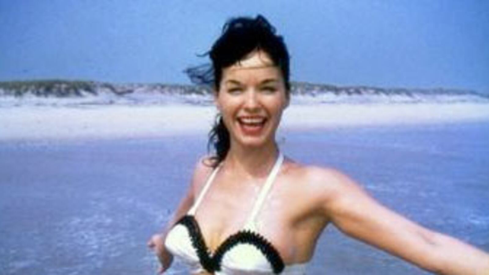cheats/2008/12/12/queen-of-the-pinups-dies/bettie-page_ndrobm