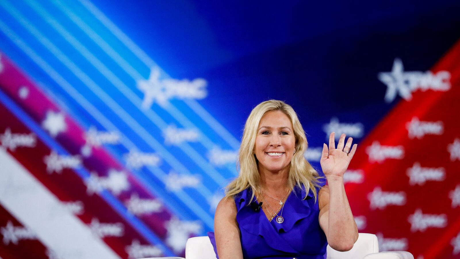 2022-04-19T030931Z_286576772_RC2SRS9NAY2J_RTRMADP_3_USA-ELECTION-GREENE_mzzysv