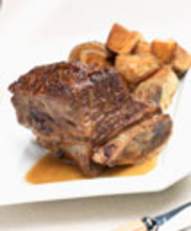 articles/2009/07/28/fresh-picks-5/hazan-short-ribs_b1iuzu