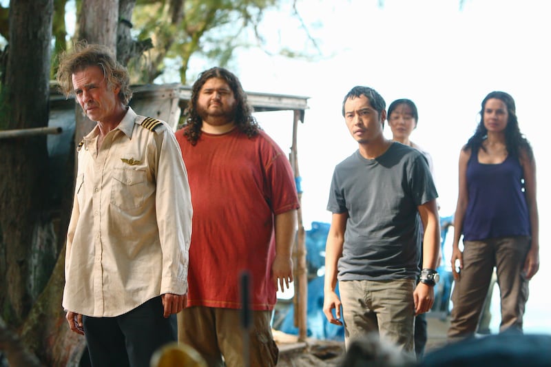 JEFF FAHEY, JORGE GARCIA, KEN LEUNG, YUNJIN KIM, ZULEIKHA ROBINSON in "Lost"