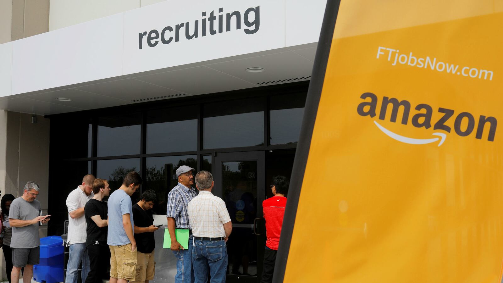 amazon_sanders_cheat_rtyg7l